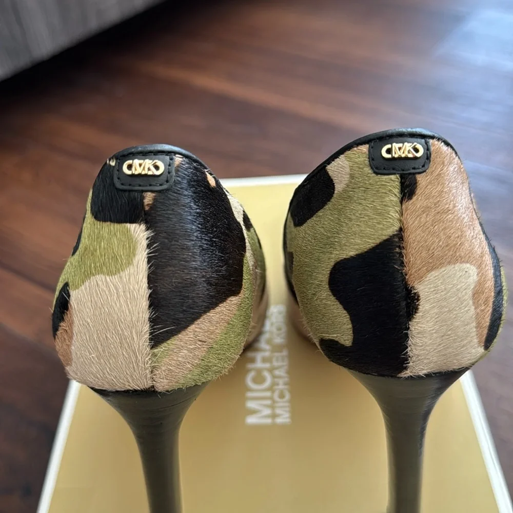 Michael Kors NWT Amara Camouflage Dyed Real Hair Cow Fur Leather Women's Pump.